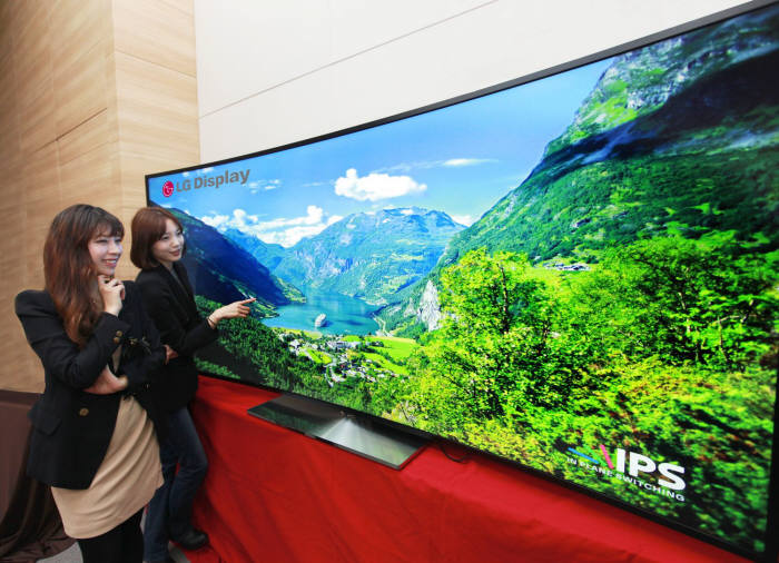 LG디스플레이_105인치곡면울트라HDTV