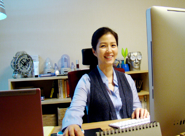 [블로핑닷컴을 운영하는 유라연 대표]