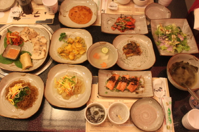 다시 돌아온 한우 한정식 전문점 강남맛집 접수한다