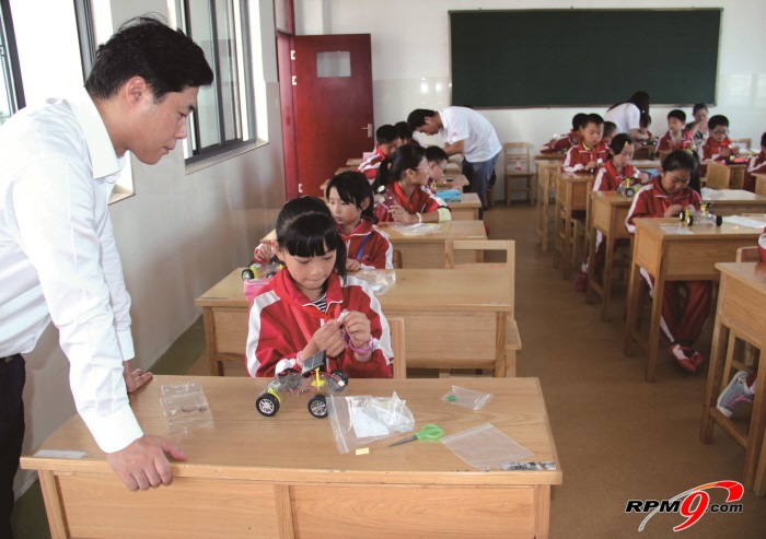 지난 23일, 현대모비스가 중국에서 주니어공학교실 첫 수업을 가졌다.(사진 제공=현대모비스)