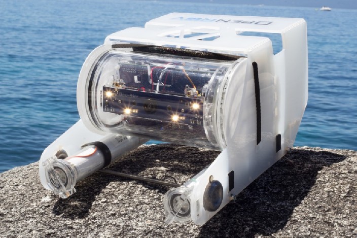 Figure 2 OpenROV v2.8 Kit <출처> OpenROV 공식 판매 사이트(http://store.openrov.com/)