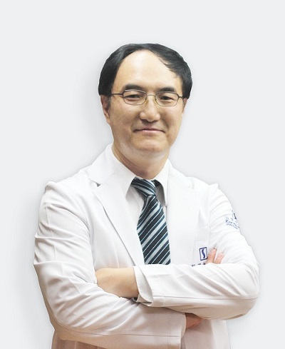 김영수병원, “허리통증 2주 이상 방치하면 안 돼”