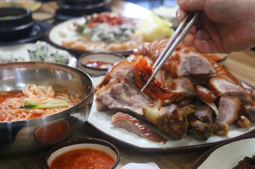 장수족발 이미지