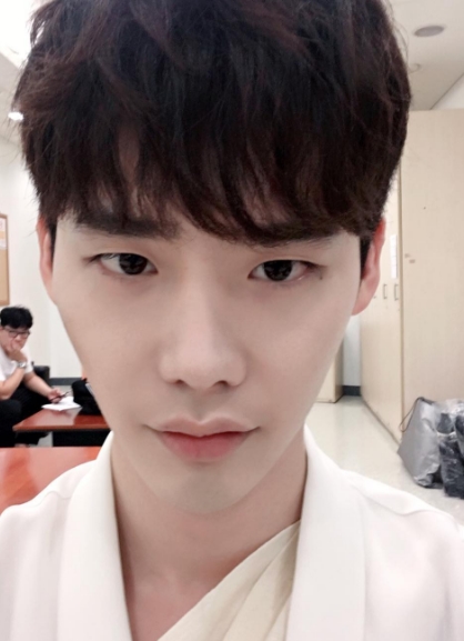 출처:/ 이종석 SNS