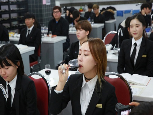 한호전 바리스타과, ‘WSET 국제 소믈리에자격증’ 전원 취득