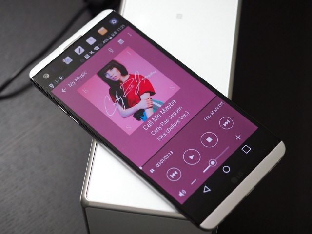 소니 SRS-ZR7