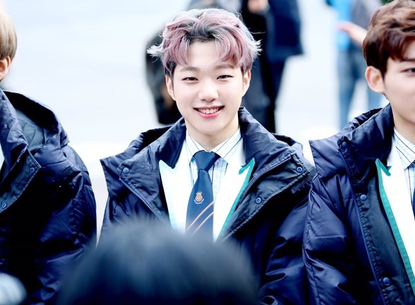 ‘성추행 의혹’ 일급비밀 경하, 알고 보니 배우 김고은 도플갱어