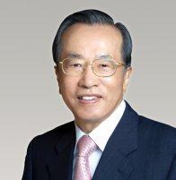 김재철 동원그룹 회장(사진)이 단편적 지식습득 위주 교육 벗어나 지성과 인성이 조화로운 인재 양성 목적으로 ‘자양 라이프 아카데미’라는 전인교육 프로그램을 개설해 이목을 끌고 있다. 사진=동원그룹 제공