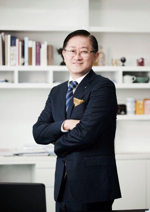 아모레퍼시픽그룹 서경배 회장 취임 20주년, 'Great Company' 비전 다짐