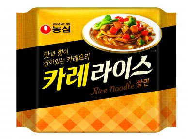 농심은 최근 진하고 푸짐한 카레와 건강한 쌀면, 풍성한 건더기가 특징인 ‘카레라이스 쌀면(편의점 기준 2500원)’을 출시했다고 밝혔다. 사진=농심 제공