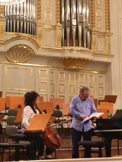 ‘Kairo  Symphony  Orchestra 유럽 순회공연 Saint-Sains  Cello  Concerto’ 리허설사진(첼리스트 송희송 협연). 사진=서울솔리스트첼로앙상블 제공