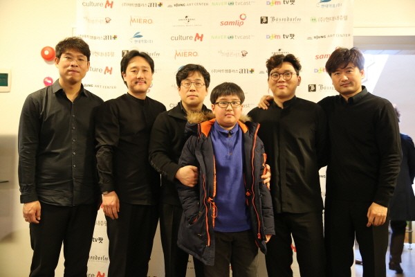 서울시립교향악단 더블베이시스트 선생님들과 함께(더블베이시스트 문준하). 사진=문진탁 제공