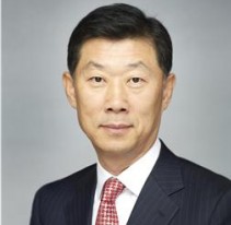 국내 축산사료 시장, 닭고기 시장, 돼지고기 시장 1위 기업으로 이번 실적에 쾌재를 불렀을 김홍국 회장(사진)의 하림그룹이 공정거래위원회의 조사를 받는 것으로 알려져 논란이 일고 있다. 사진=넥스트데일리 DB