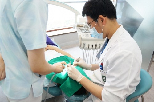 돌출입 유형과 교정 치료방법은?