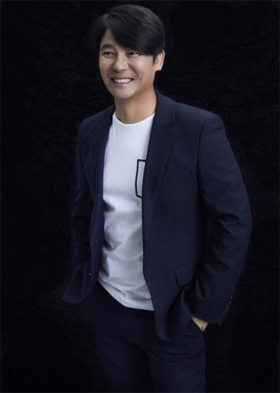임창정, 발라드 황제가 돌아왔다...신곡 '그 사람을 아나요' 화제