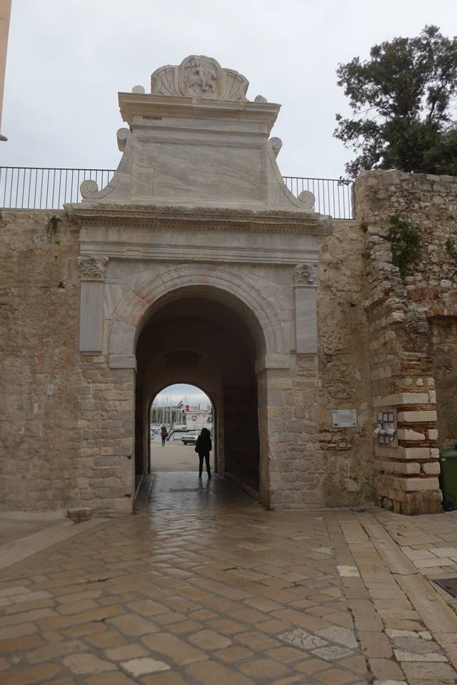 바다문(Sea gate)