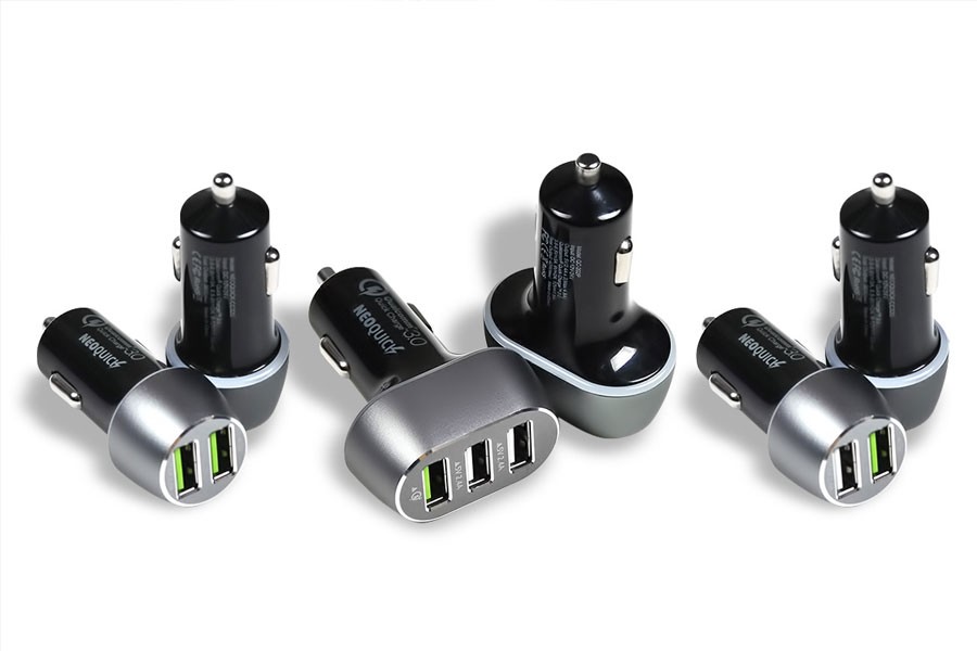 좌측부터 CC320, CC330, CC310 LED 차량용 고속충전기