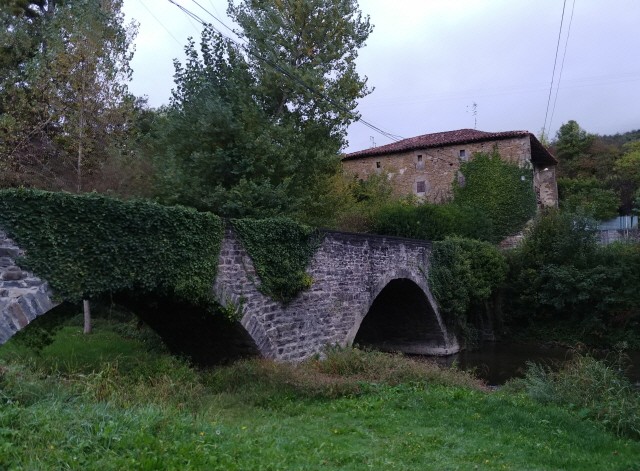 시글로 14세의 다리 (Puente del Siglo XIV)