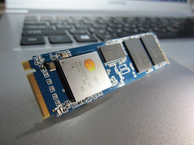 SATA3 SSD 대비 속도 4배 빠른 M.2 NVMe SSD