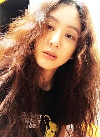 사진=정려원 인스타그램