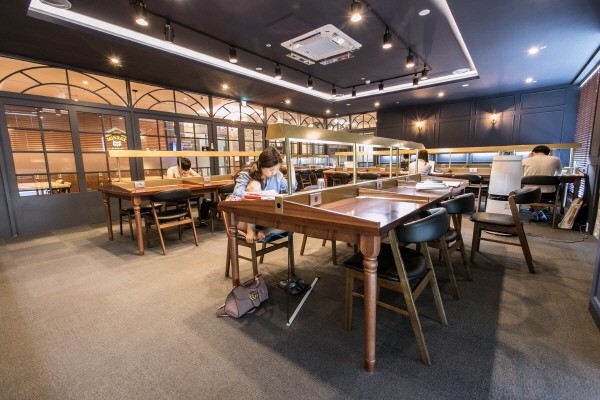 명문독서실 이미지