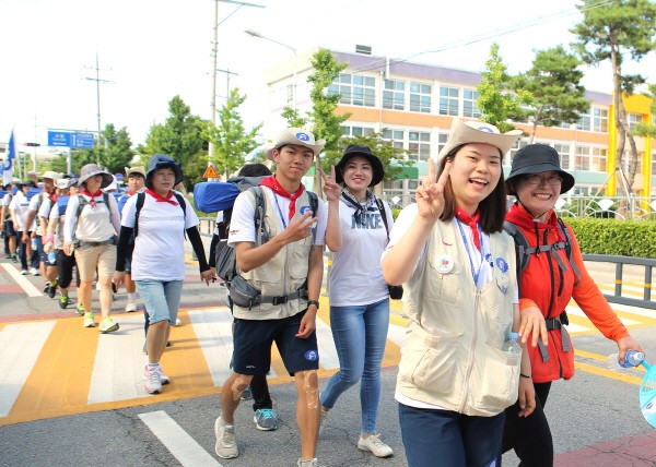 동아제약, 대학생 국토대장정 ‘부모님과 함께 걷기’ 행사 개최