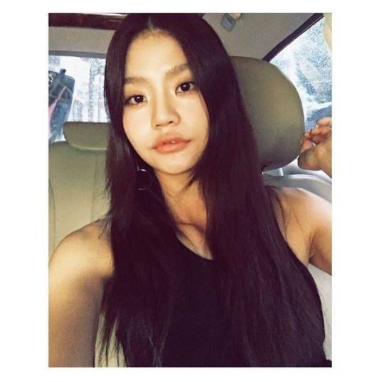 가수 안다가 YG 엔터테인먼트 계열사인 YGX와 전속 계약을 맺었다.