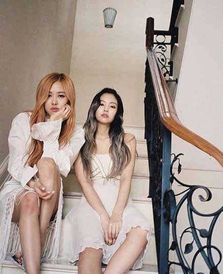 사진=제니 SNS