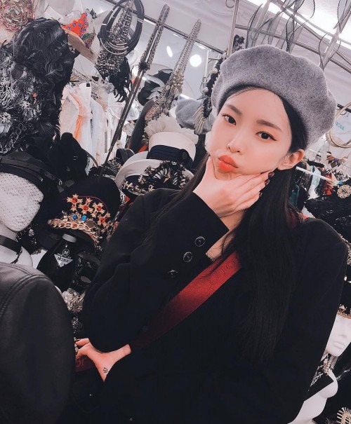 사진=헤이즈 SNS