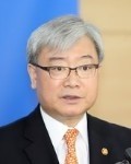 김석동 SK텔레콤 사외이사 겸 감사위원