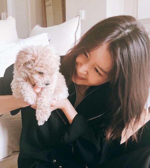 사진=채정안 SNS
채정안, 푸들 안고 세상 행복한 미소 '심쿵+훈훈'