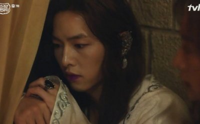 [ET-ENT 드라마] ‘아스달 연대기’(7) 사야가 타곤에게 아버지라고 부른 이유는?