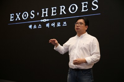 우주 최동조 대표가 발표를 하고 있다. 사진=라인게임즈.