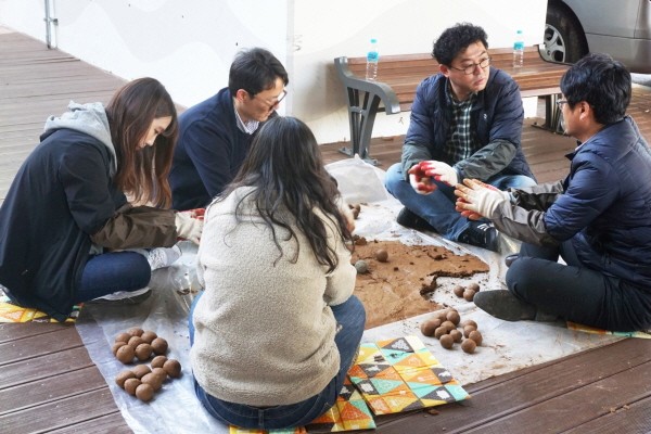하츠, 연말 맞이해 따뜻한 봉사활동 진행해 ‘눈길’