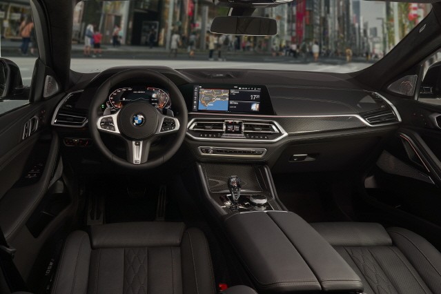 BMW, 첨단 기술로 업그레이드된 ‘뉴 X6’ 출시