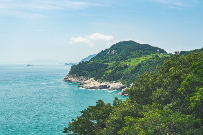 신선대에서 바라본 금오도의 풍경(제공:한국관광공사)