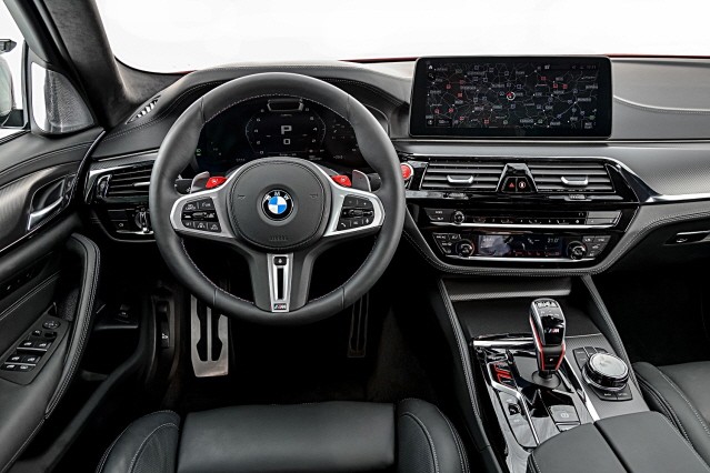 BMW, 초고성능 비즈니스 세단 뉴 M5 컴페티션 시판