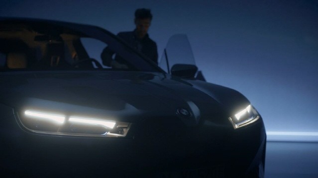 BMW, 상호 작용 강화한 8세대 iDrive 공개