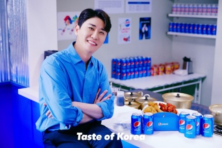 영탁 펩시콜라 광고 이미지