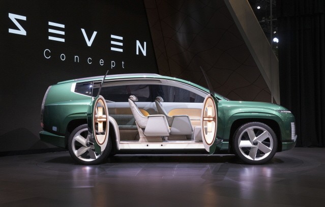 현대자동차, 전기 SUV 콘셉트카 ‘세븐’ 최초 공개