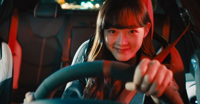 캐딜락, 배우 이유미 참여한 ‘CT5-V 블랙윙’ 광고 공개