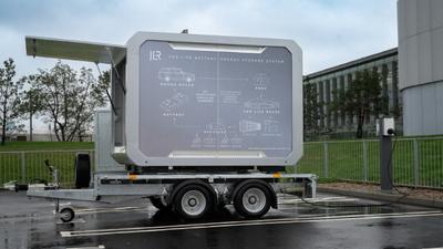 JLR, 레인지로버 배터리 활용한 BESS 개발로 탄소 중립 가속화