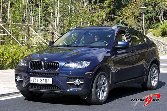 ▲ BMW X6 xDrive30d