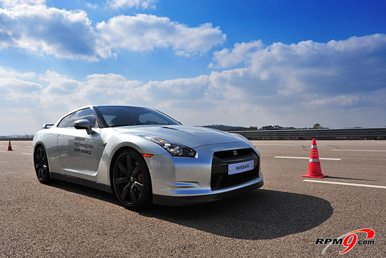 닛산 GT-R, 화성에서 280km/h