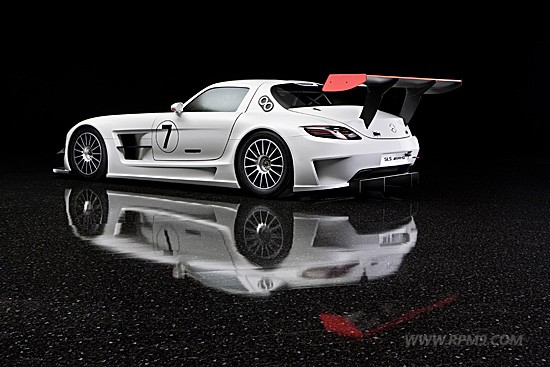 서킷으로 날아든 걸윙, 벤츠 SLS AMG GT3