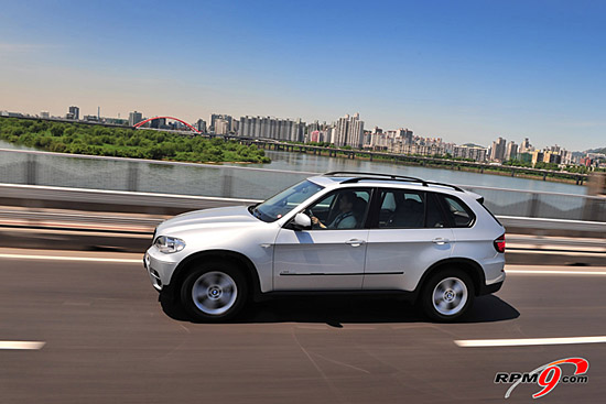 8단으로 레벨업, BMW 뉴X5 35i