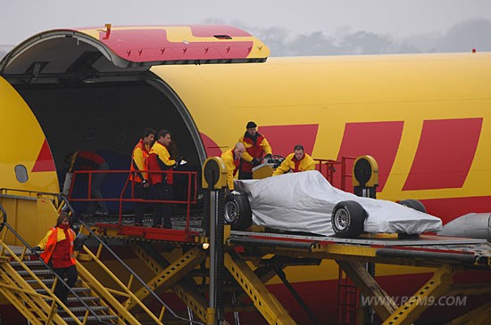 한국 온 F1머신, DHL로 날랐다