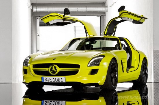 메르세데스-벤츠 SLS AMG E-CELL