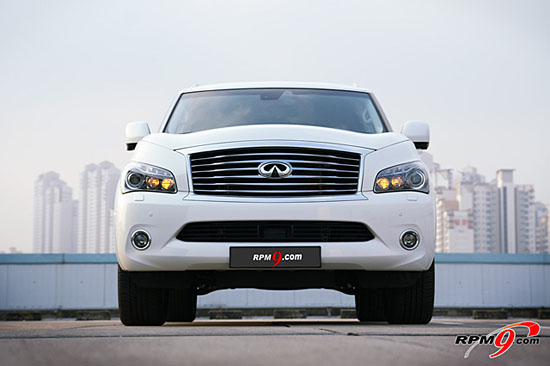 인피니티 QX56 시승 사진 업데이트