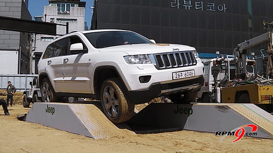 ▲ JEEP 브랜드가 도심 속 오프로드 행사를 열었다.